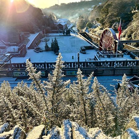 The Cottage, Bridge House Laxey Экстерьер фото